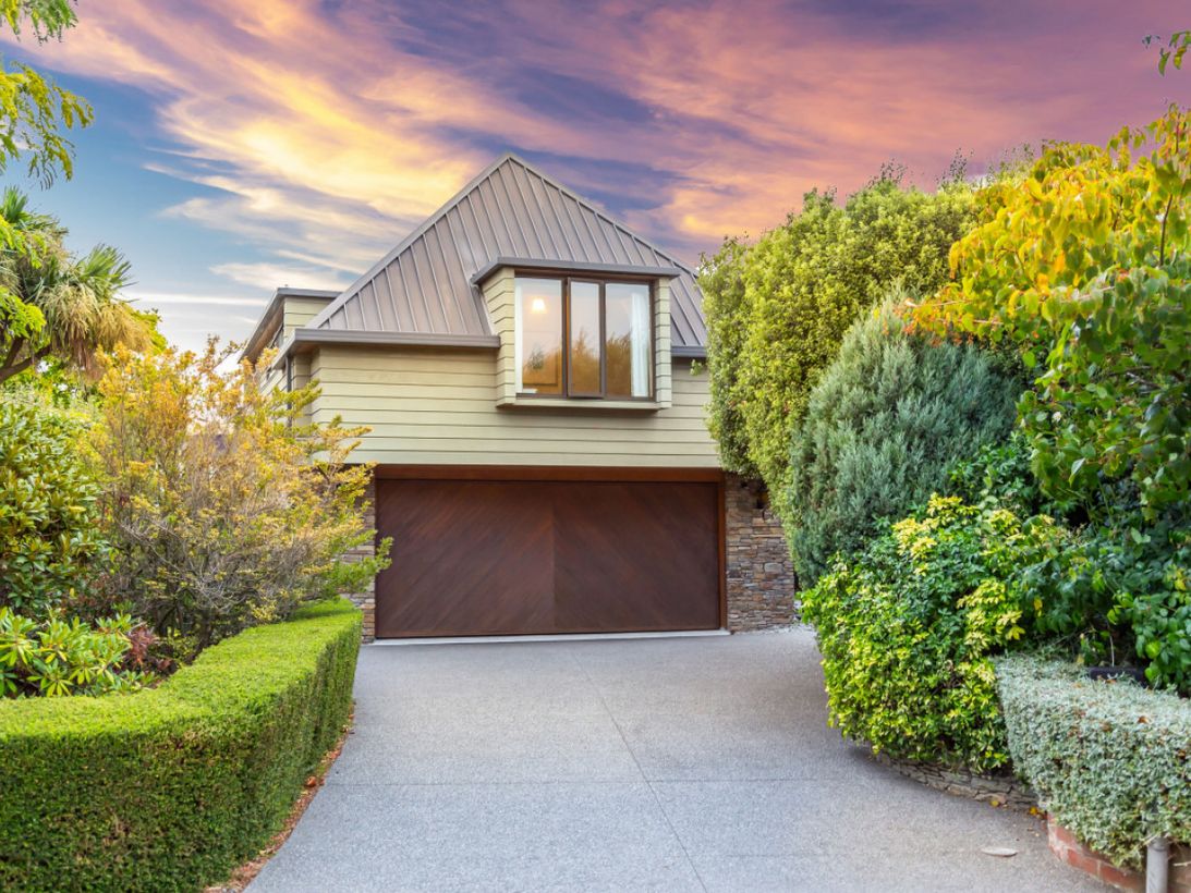 33 O’Connor Place, Burnside | 4 Bedroom 3 Bathroom | $930/week