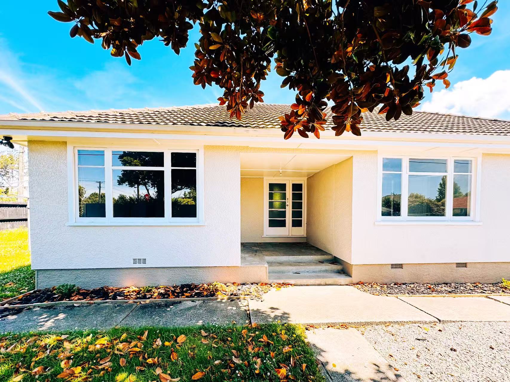 91 Suva Street, Upper Riccarton | 7 bedroom 3 bathroom | $1300/week