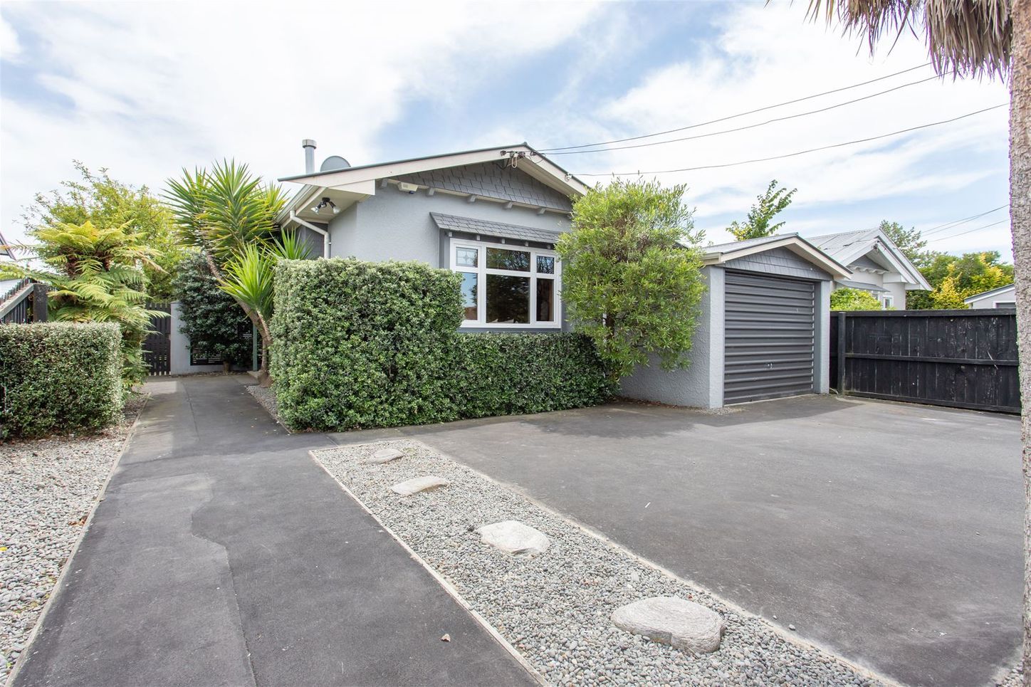 79 Jeffreys Road, Fendalton | 3 Bedroom 2 Bathroom | $780/week