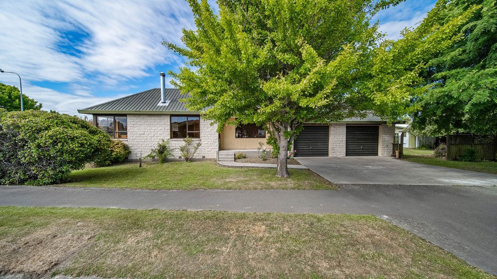 2 Inglewood Place, Avonhead | 4 Bedroom 1 Bathroom | $690/week