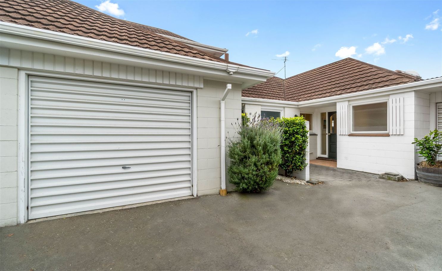 125C Rugby Street, Merivale | 2 Bedroom 1 Bathroom | $510/week