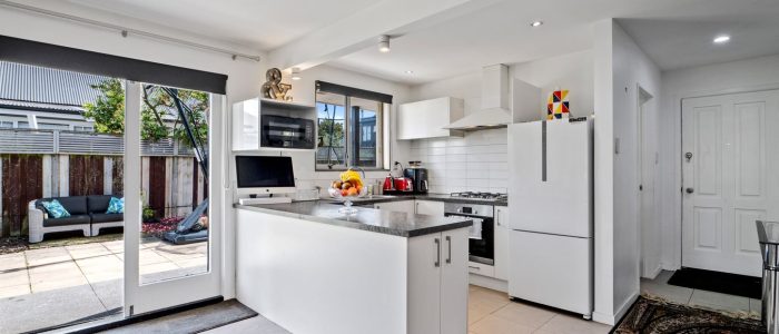 fb0ff814-f056-4283-b4b6-0f7d4159d804