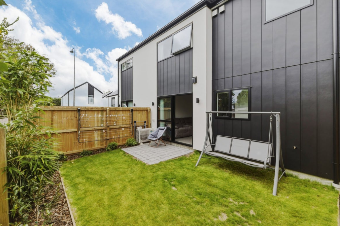 2/11 Brockworth Place, Riccarton | 3 Bedroon 2 Bathroom | $670/week