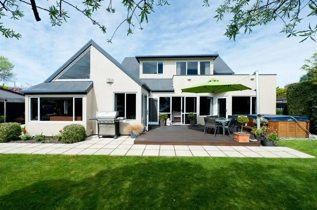 82b Maidstone Rd, Ilam | 5 Bedroom 3 Bathroom | $1050/week