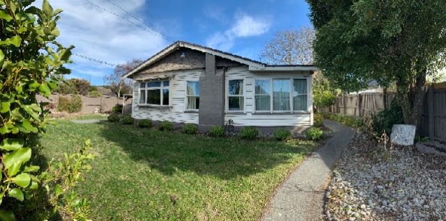 43 Garreg Road, Fendalton | 4 Bedroom 3 Bathroom | $850/week